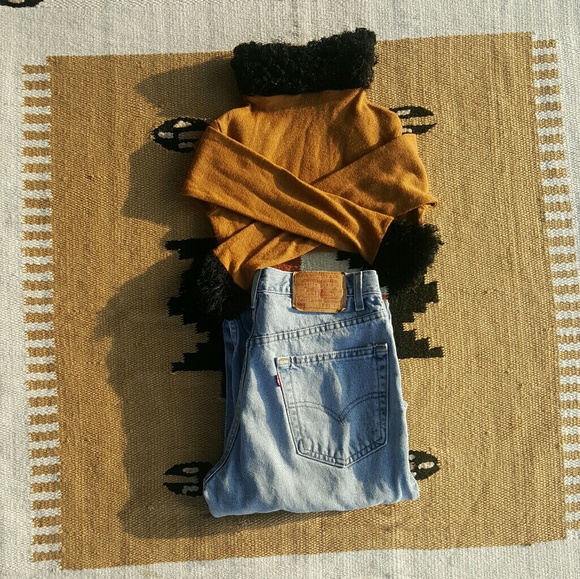 Turtle neck blouse - Picture 7 of 7